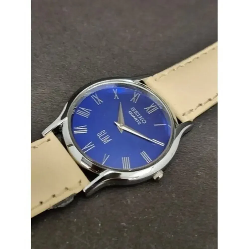 Vintage Style Seiko Quartz Mens Silver Watch & Blue accents W/ Leather Strap
